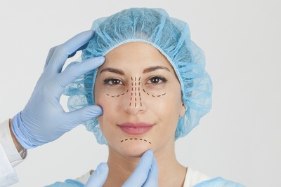 چگونه مدل بینی مناسب چهره خود را انتخاب کنیم؟