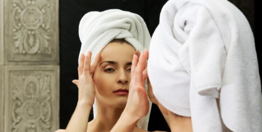 چرا زمان حمام بعد از عمل بینی اهمیت دارد؟